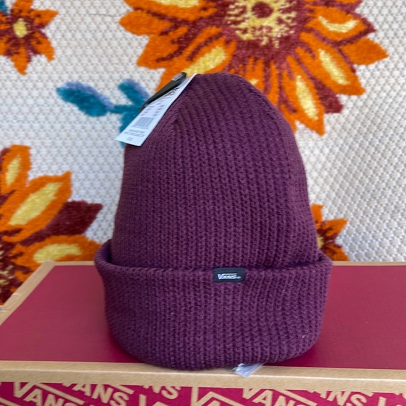 Vans WM Core Basic Dark Beanie Skateboarding Hat Pink Women VN0A34GVYWN - Picture 2 of 16